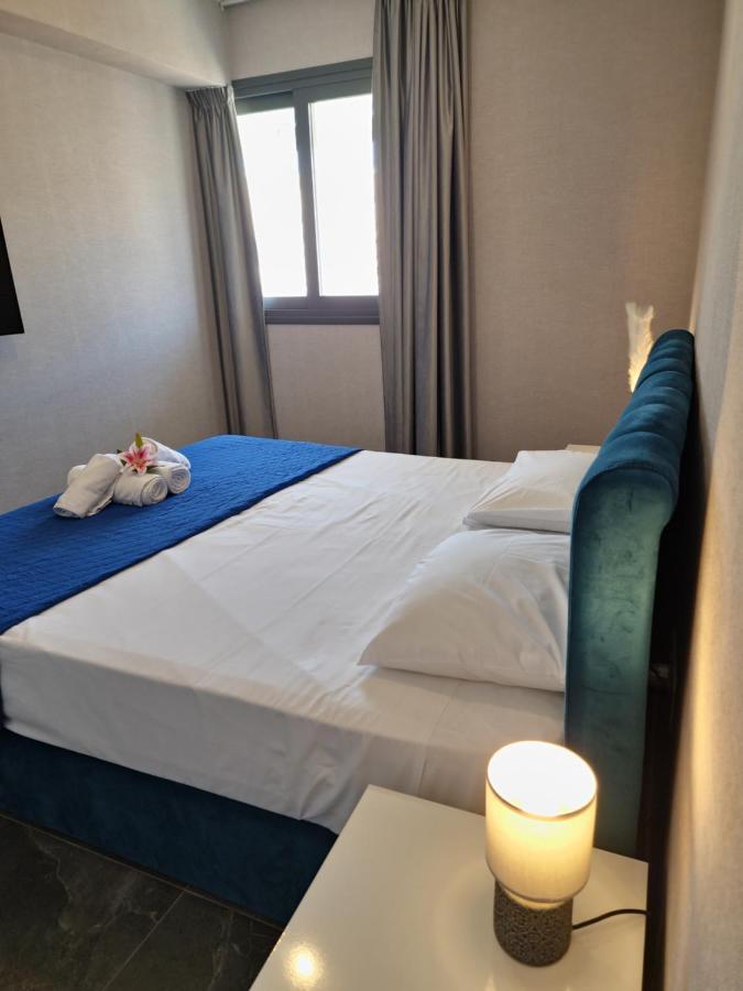 Carisa Deluxe Apartment With Jacuzzi ラルナカ エクステリア 写真