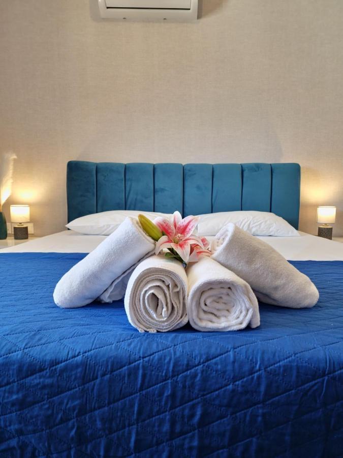 Carisa Deluxe Apartment With Jacuzzi ラルナカ エクステリア 写真